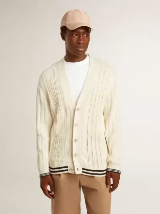 Cárdigan blanco de algodón para hombre con diseño de trenzado y ribetes azules