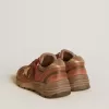 Dad-Star para mujer en nubuck con estrella de cuero dorado y lengüeta de ante en el talón Dad-Star para mujer en nubuck con estrella de cuero dorado y lengüeta de ante en el talón