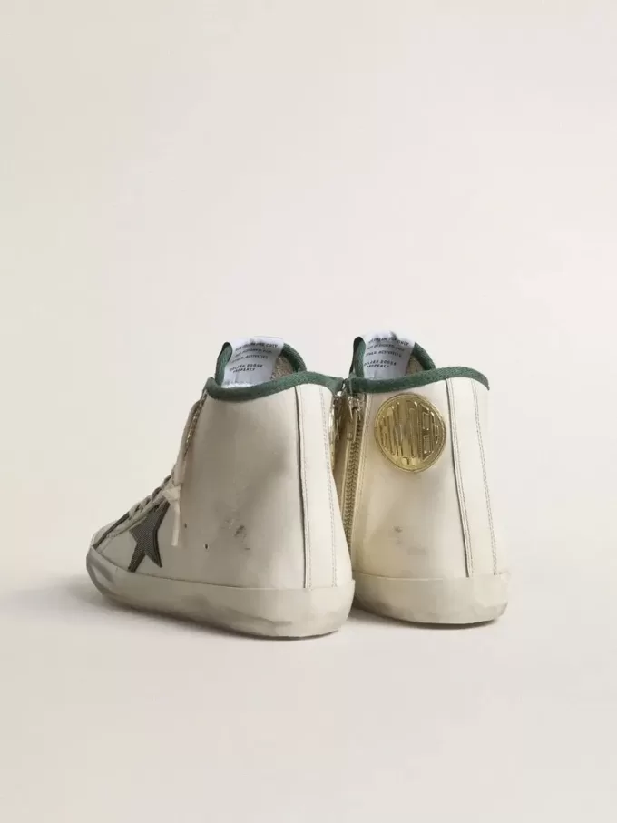 Francy LTD para mujer en piel napa con estrella de goma verde Francy LTD para mujer en piel napa con estrella de goma verde