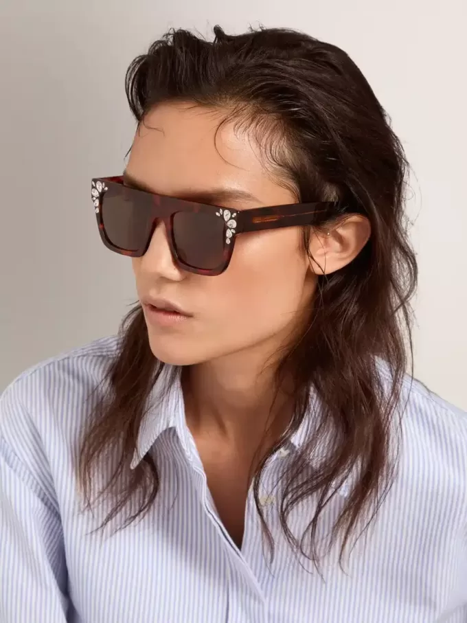 Gafas de sol de modelo cuadrado con montura habana y cristales Gafas de sol de modelo cuadrado con montura habana y cristales