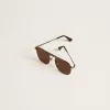 Gafas de sol estilo aviador con montura y lentes negras Gafas de sol estilo aviador con montura y lentes negras