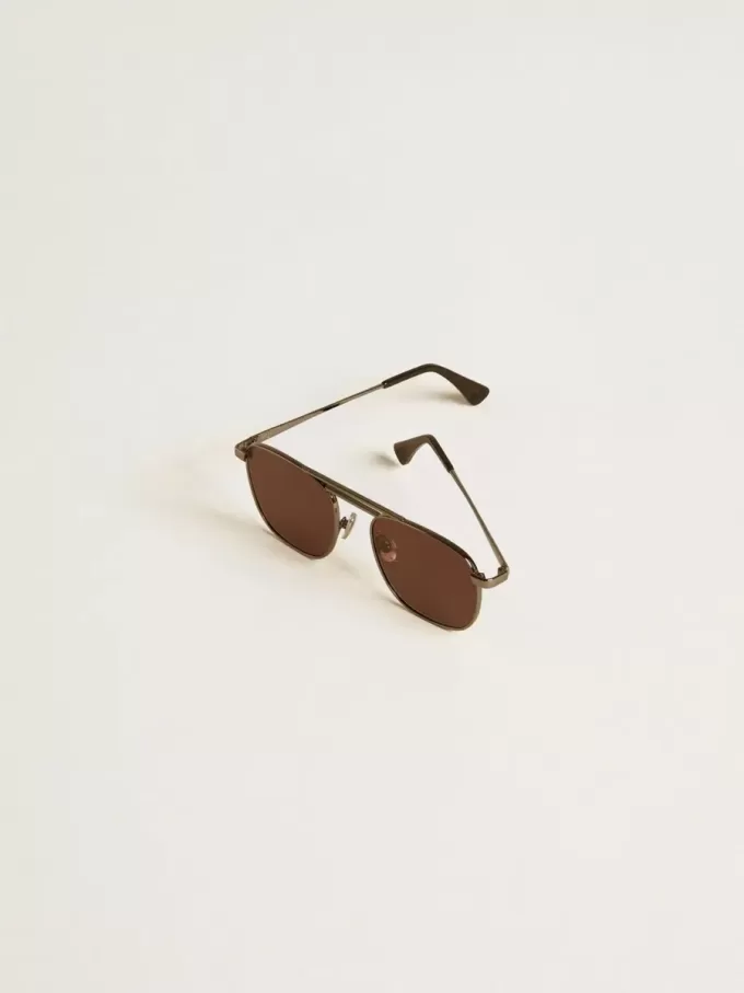 Gafas de sol estilo aviador con montura y lentes negras Gafas de sol estilo aviador con montura y lentes negras