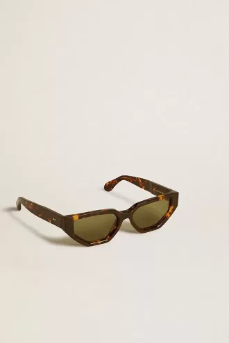 Gafas de sol rectangulares con montura marrón habana