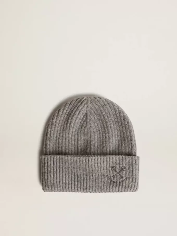 Gorro de lana gris acanalado Gorro de lana gris acanalado