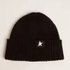 Gorro de lana negro con estrella blanca Gorro de lana negro con estrella blanca