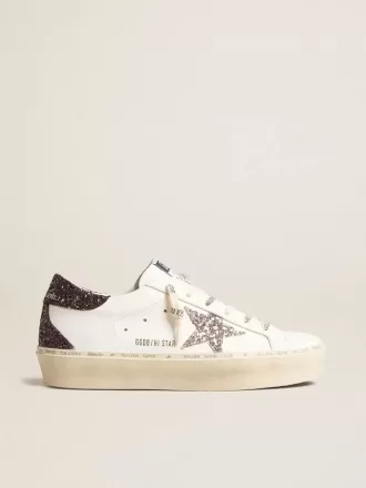 Hi Star para mujer con estrella plateada brillante y lengüeta trasera roja rubí brillante