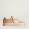 Hi Star para mujer en ante rosa con estrella color crema y lengüeta del talón en piel plateada Hi Star para mujer en ante rosa con estrella color crema y lengüeta del talón en piel plateada