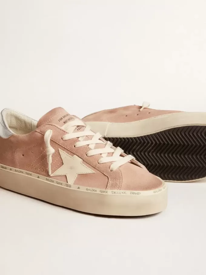 Hi Star para mujer en ante rosa con estrella color crema y lengüeta del talón en piel plateada Hi Star para mujer en ante rosa con estrella color crema y lengüeta del talón en piel plateada