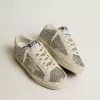 Hi Star para mujer en plata brillante con estrella de ante y lengüeta blanca en el talón Hi Star para mujer en plata brillante con estrella de ante y lengüeta blanca en el talón