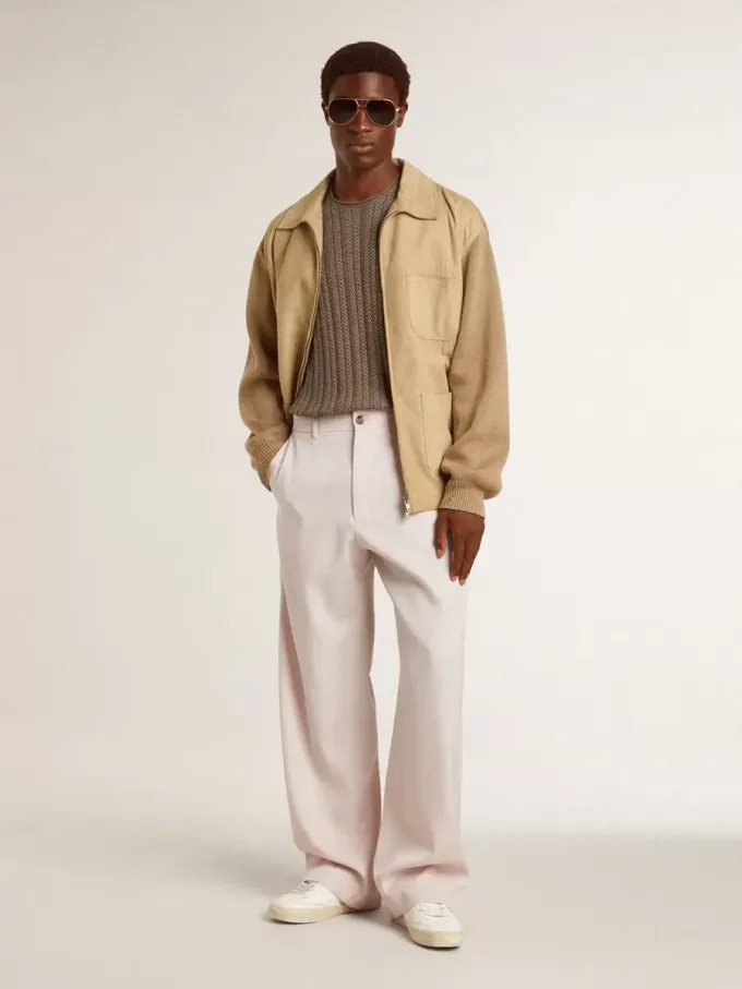 Jersey de color travertino para hombre con letras «Golden» en la espalda Jersey de color travertino para hombre con letras «Golden» en la espalda