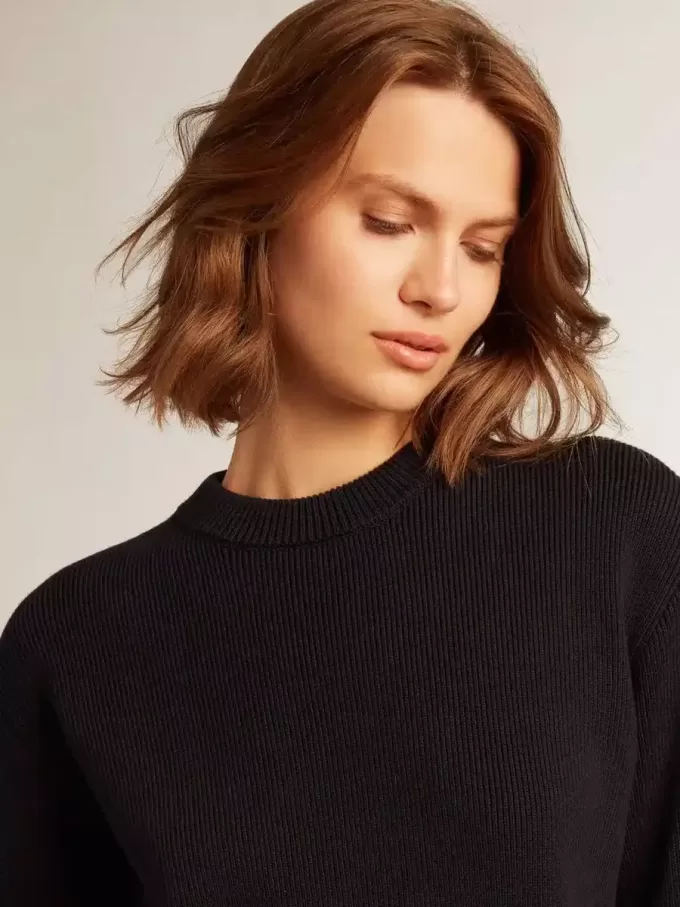 Jersey de cuello redondo para mujer en algodón azul oscuro con logotipo en la espalda Jersey de cuello redondo para mujer en algodón azul oscuro con logotipo en la espalda