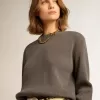 Jersey de cuello redondo para mujer en algodón gris oscuro con logotipo en la espalda Jersey de cuello redondo para mujer en algodón gris oscuro con logotipo en la espalda