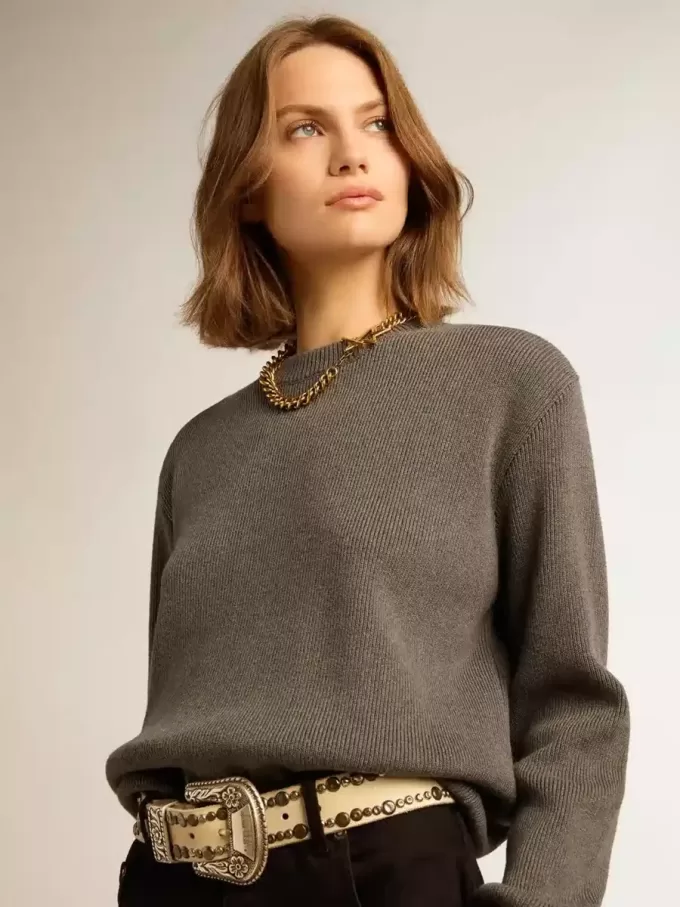 Jersey de cuello redondo para mujer en algodón gris oscuro con logotipo en la espalda Jersey de cuello redondo para mujer en algodón gris oscuro con logotipo en la espalda