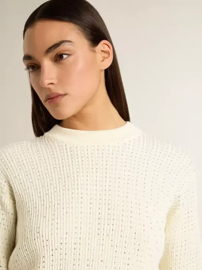 Jersey de cuello redondo para mujer en lana merino blanca con cristales por toda la prenda