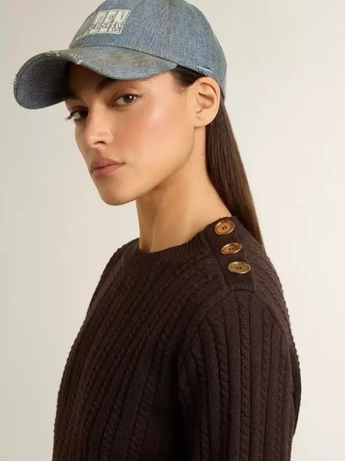 Jersey de cuello redondo para mujer en mezcla de lana con botones dorados Jersey de cuello redondo para mujer en mezcla de lana con botones dorados
