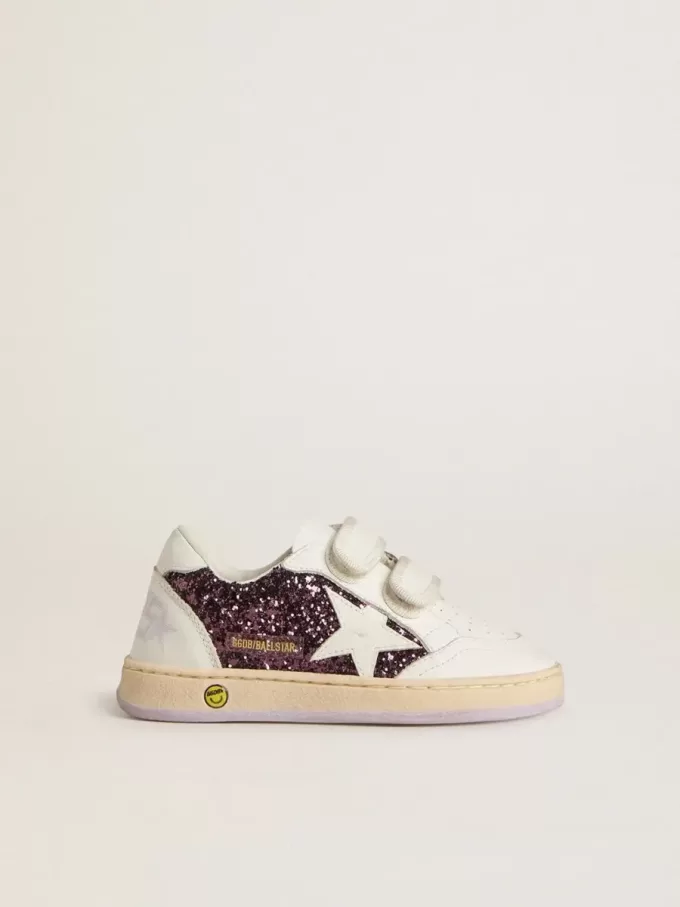 Junior Ball Star en purpurina morada con estrella y lengüeta en el talón de cuero blanco Junior Ball Star en purpurina morada con estrella y lengüeta en el talón de cuero blanco