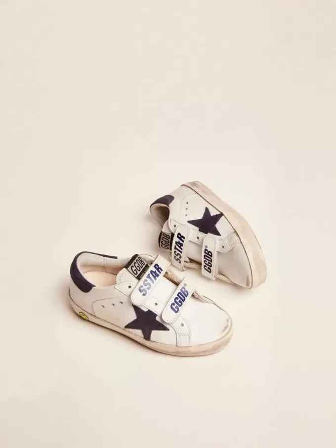 Junior Old School en piel blanca con estrella y lengüeta en el talón de ante azul Junior Old School en piel blanca con estrella y lengüeta en el talón de ante azul