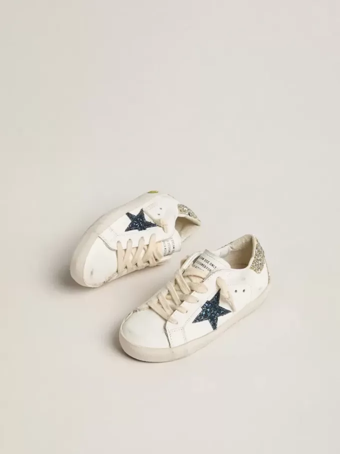 Junior Super-Star en piel con estrella brillante y lengüeta en el talón