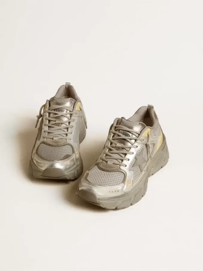 Lightstar para mujer en piel metalizada y malla plateada con estrella gris Lightstar para mujer en piel metalizada y malla plateada con estrella gris