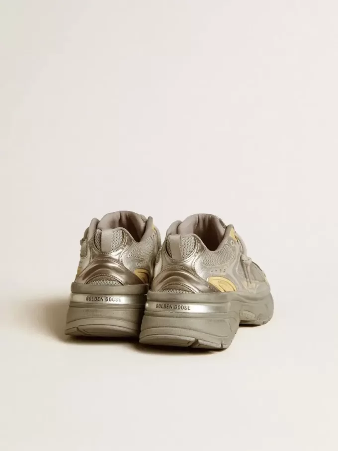 Lightstar para mujer en piel metalizada y malla plateada con estrella gris Lightstar para mujer en piel metalizada y malla plateada con estrella gris