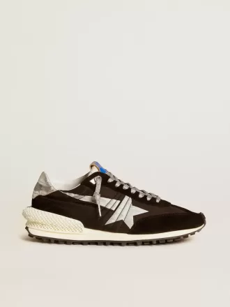Marathon para hombre con parte superior de nailon ripstop negro y estrella plateada