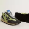 Marathon para hombre con parte superior de nailon verde y estrella negra Marathon para hombre con parte superior de nailon verde y estrella negra