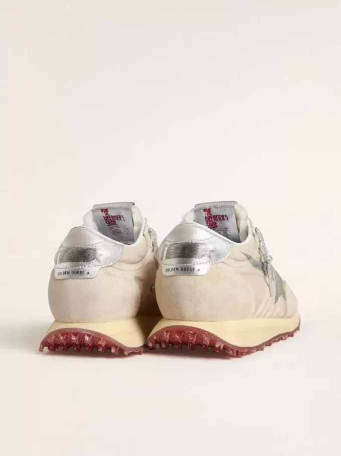 Marathon para mujer con parte superior de nailon beige y estrella gris Marathon para mujer con parte superior de nailon beige y estrella gris