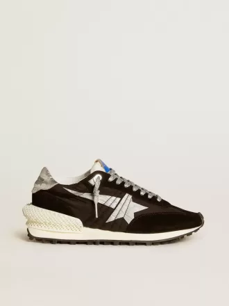 Marathon para mujer con parte superior de nailon ripstop negro y estrella plateada