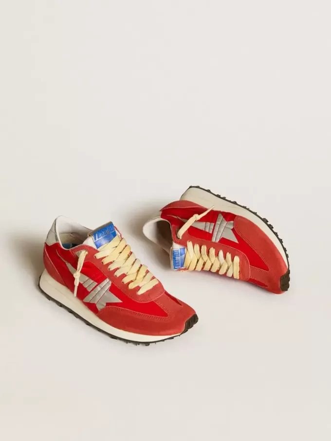 Marathon para mujer con parte superior de nailon rojo y estrella plateada Marathon para mujer con parte superior de nailon rojo y estrella plateada