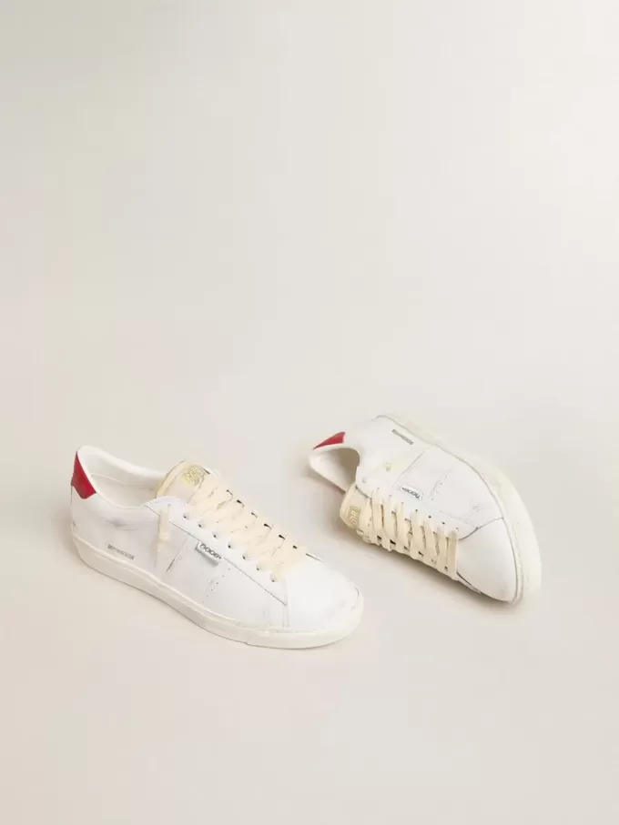 Matchstar en piel blanca brillante con lengüeta del talón en piel roja brillante Matchstar en piel blanca brillante con lengüeta del talón en piel roja brillante