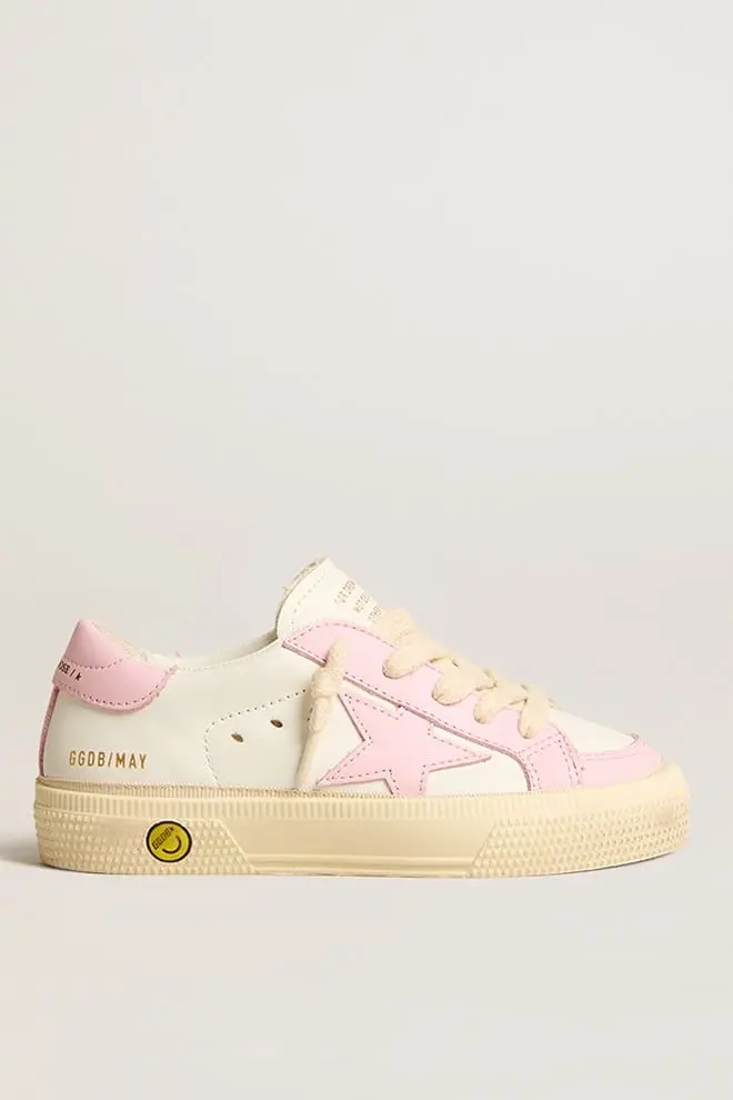 May Teen en piel blanca y rosa con estrella de piel rosa May Teen en piel blanca y rosa con estrella de piel rosa