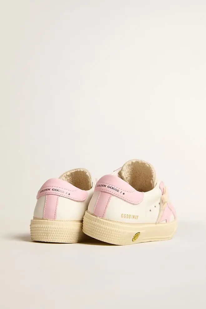 May Teen en piel blanca y rosa con estrella de piel rosa May Teen en piel blanca y rosa con estrella de piel rosa