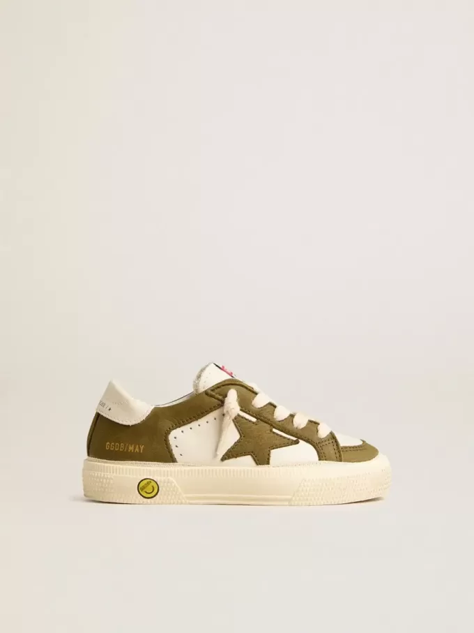 May Young en cuero blanco y verde militar May Young en cuero blanco y verde militar