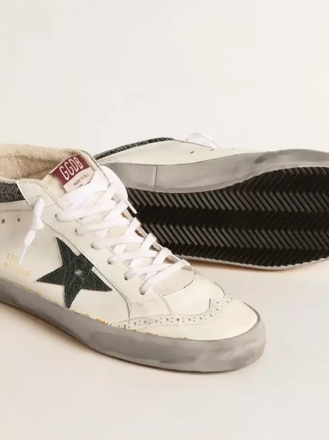 Mid Star con estrella de piel metalizada verde y destello blanco Mid Star con estrella de piel metalizada verde y destello blanco