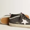 Mid Star en ante negro con estrella de cuero blanco y detalle plateado Mid Star en ante negro con estrella de cuero blanco y detalle plateado