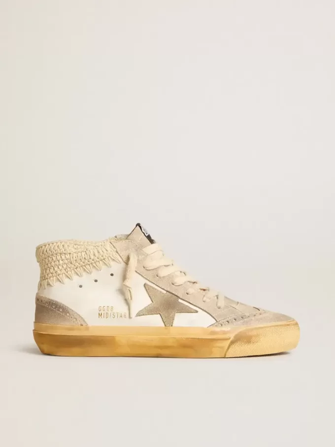Mid Star LTD con estrella de ante perlado y lengüeta trasera de croché beige Mid Star LTD con estrella de ante perlado y lengüeta trasera de croché beige