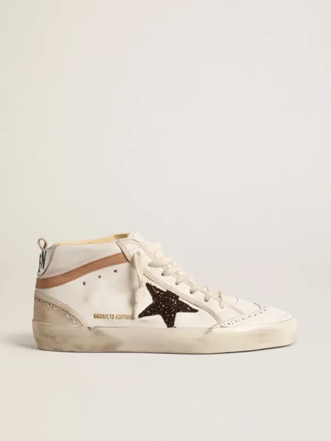 Mid Star LTD en napa con estrella brillante y detalle en piel nude Mid Star LTD en napa con estrella brillante y detalle en piel nude