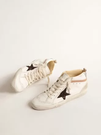 Mid Star LTD en napa con estrella brillante y detalle en piel nude