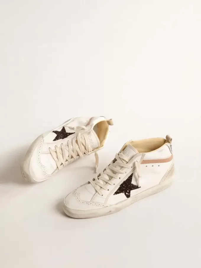 Mid Star LTD en napa con estrella brillante y detalle en piel nude Mid Star LTD en napa con estrella brillante y detalle en piel nude