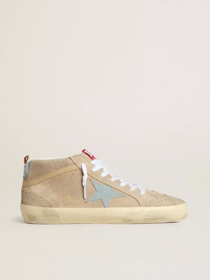 Mid Star para hombre en ante beige con estrella y lengüeta en el talón de piel azul claro Mid Star para hombre en ante beige con estrella y lengüeta en el talón de piel azul claro