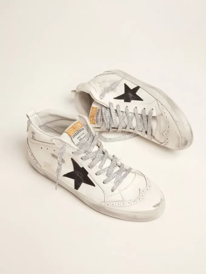 Mid Star para mujer con lengüeta laminada en el talón y cordones brillantes Mid Star para mujer con lengüeta laminada en el talón y cordones brillantes