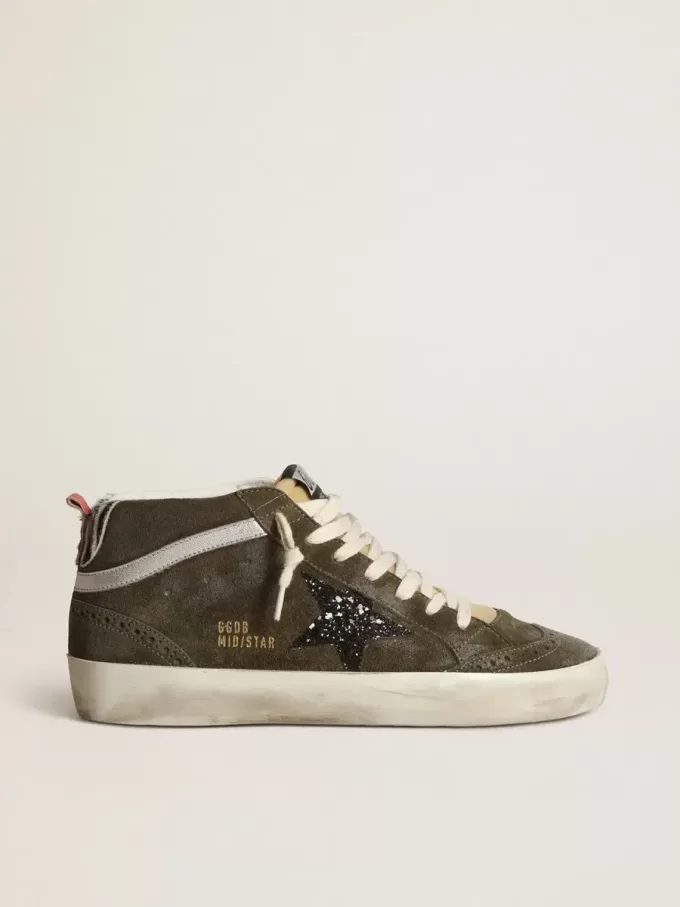 Mid-Star para mujer en ante verde oliva con estrella negra brillante y lengüeta del talón en piel de potro Mid-Star para mujer en ante verde oliva con estrella negra brillante y lengüeta del talón en piel de potro