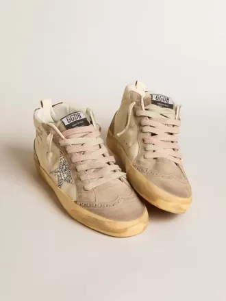 Mid Star para mujer en piel napa con bordado floral y estrella plateada brillante Mid Star para mujer en piel napa con bordado floral y estrella plateada brillante