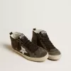Mid Star para mujer en piel negra con estrella de piel metalizada plateada Mid Star para mujer en piel negra con estrella de piel metalizada plateada