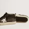 Mid Star para mujer en piel negra con estrella de piel metalizada plateada Mid Star para mujer en piel negra con estrella de piel metalizada plateada