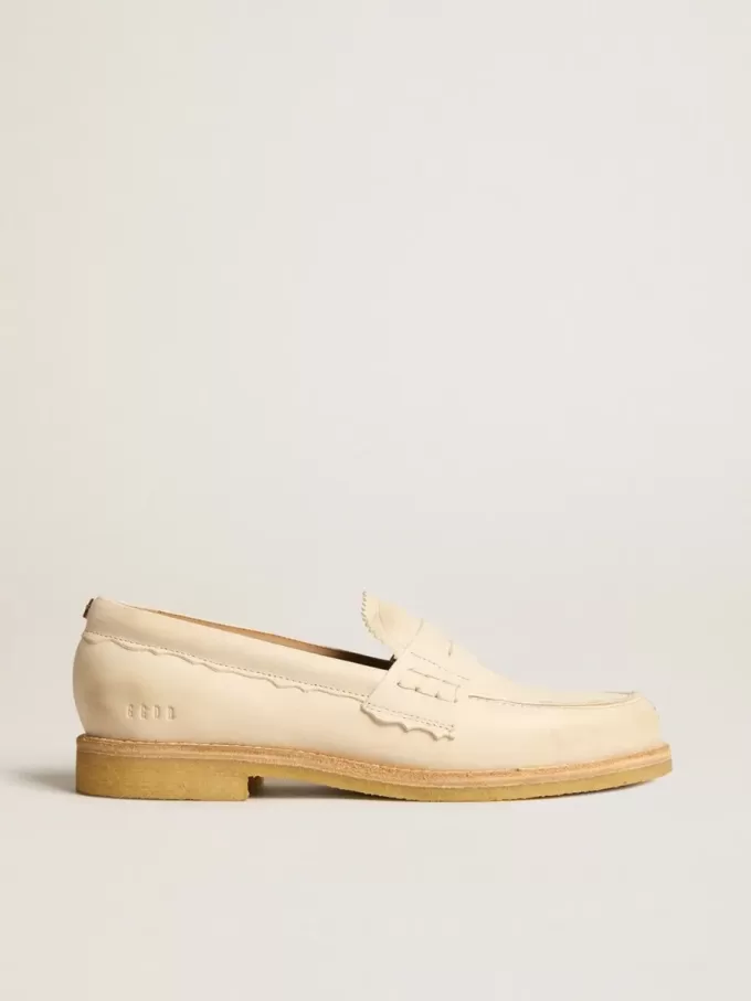 Mocasín Jerry en piel color blanco mantequilla