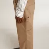 Pantalones beige para hombre con parches Pantalones beige para hombre con parches