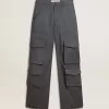 Pantalones cargo de mujer en lana azul celeste Pantalones cargo de mujer en lana azul celeste