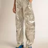 Pantalones cargo para mujer en tejido técnico plateado Pantalones cargo para mujer en tejido técnico plateado