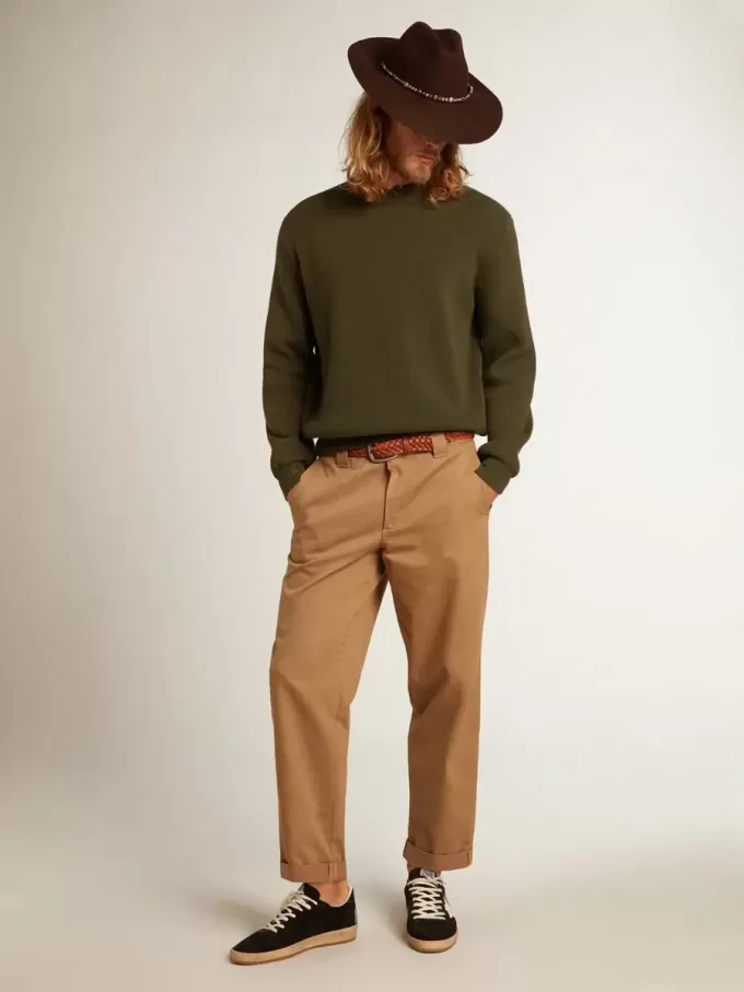 Pantalones chinos beige caqui de la colección Golden Pantalones chinos beige caqui de la colección Golden